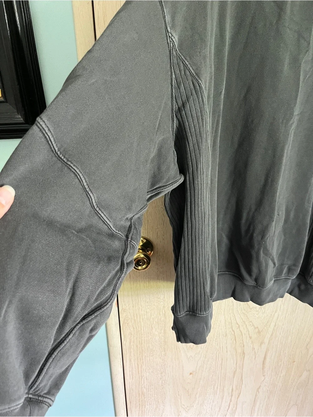 AERIE TRES CHIC SWEATSHIRT RADIANCE OVERSIZED FIT CREWNECK DARK GRAY Sz Large